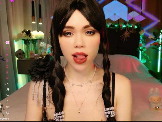 Discover 19 years old MimiForce from BongaCams MimiForce from BongaCams