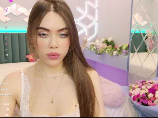 MimiForce's BongaCams show and profile