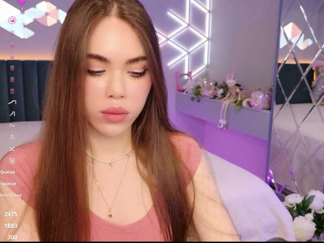 MimiForce's BongaCams show and profile