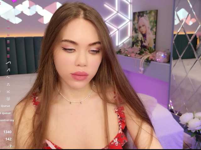 MimiForce's BongaCams show and profile