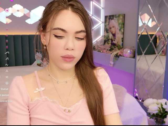 видео MimiForce