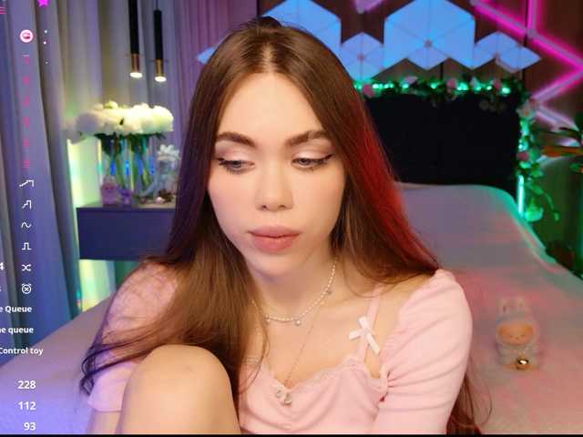 MimiForce from BongaCams