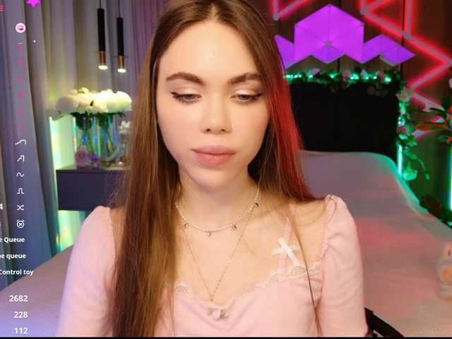 MimiForce from BongaCams