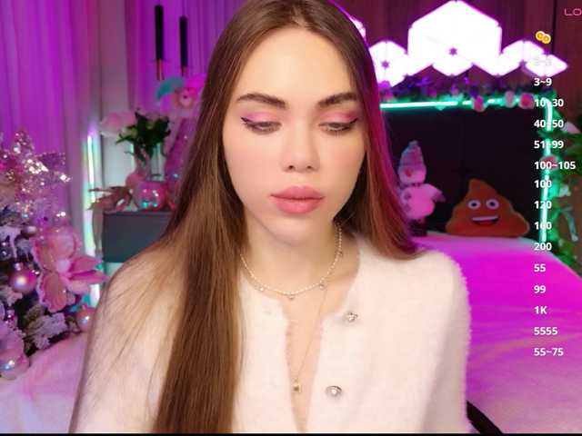 MimiForce's BongaCams show and profile