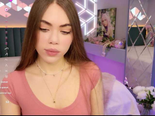 MimiForce's BongaCams show and profile