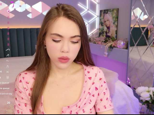 MimiForce's BongaCams show and profile