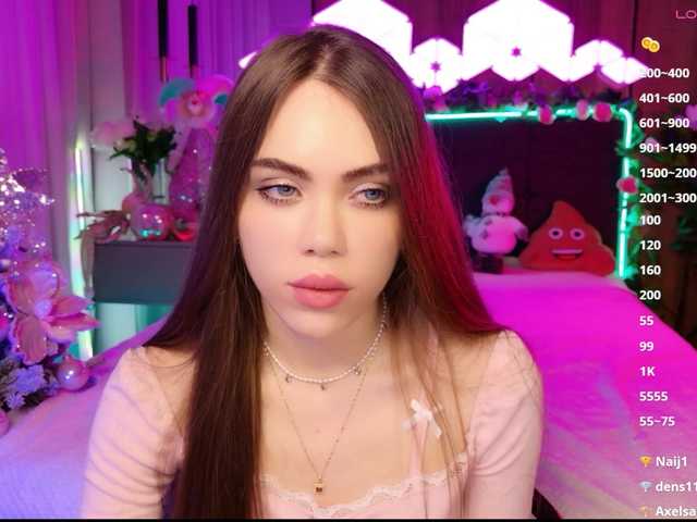 MimiForce – webcam model profile photo