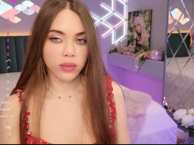 MimiForce's BongaCams show and profile