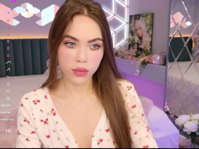 MimiForce's BongaCams show and profile