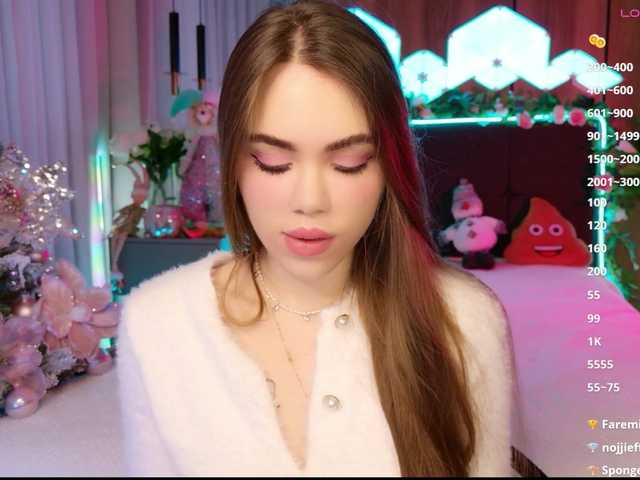 MimiForce's BongaCams show and profile