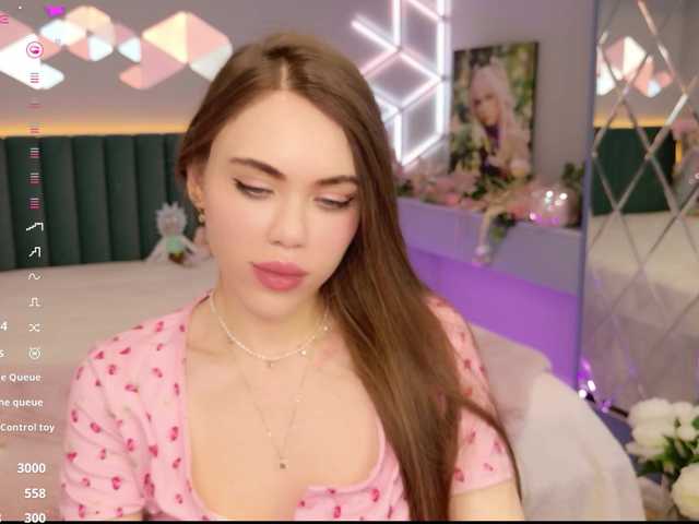 MimiForce's BongaCams show and profile