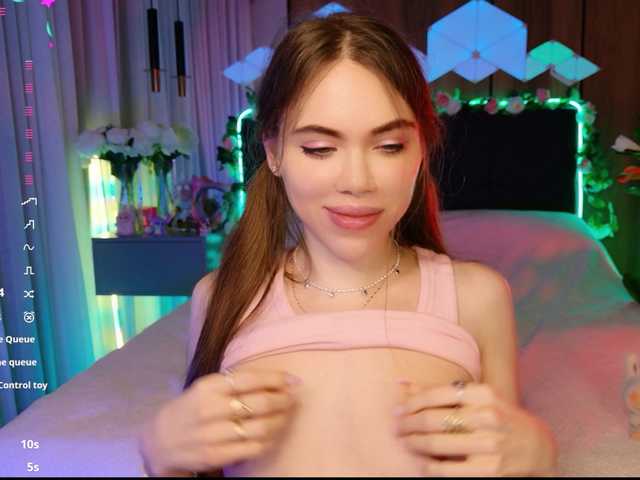 MimiForce from BongaCams