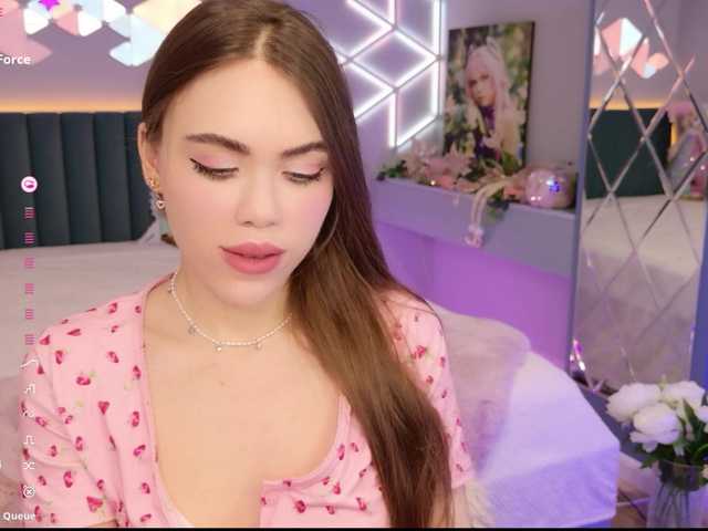 MimiForce's BongaCams show and profile