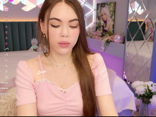 MimiForce's BongaCams show and profile