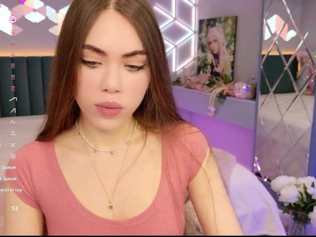 MimiForce's BongaCams show and profile