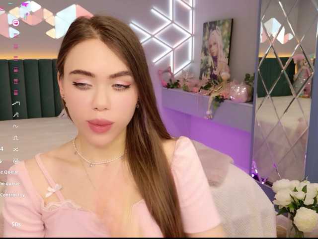 MimiForce's BongaCams show and profile