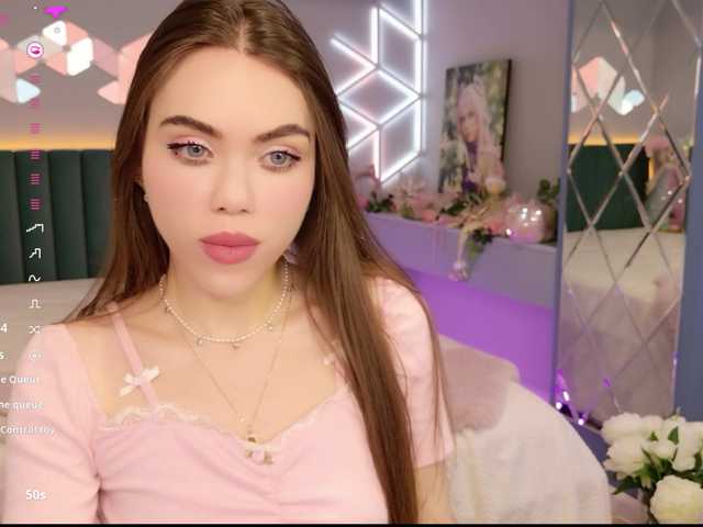 MimiForce's BongaCams show and profile