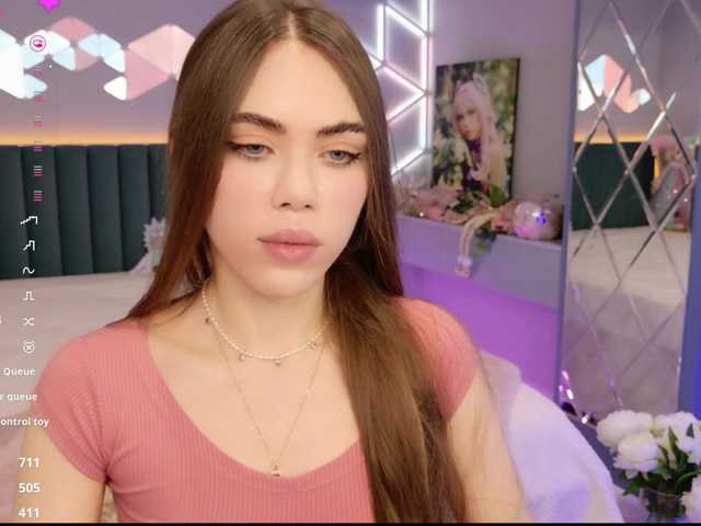 MimiForce's BongaCams show and profile