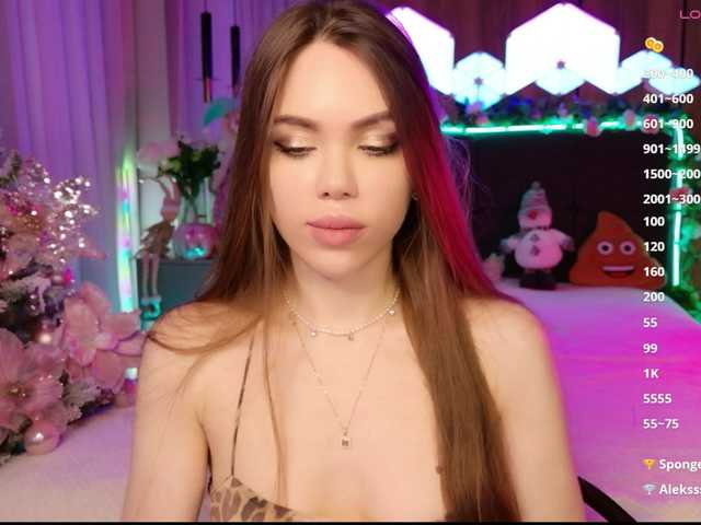 MimiForce's BongaCams show and profile