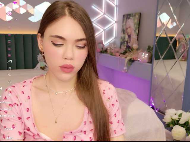 MimiForce's BongaCams show and profile