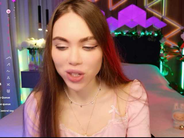 MimiForce from BongaCams