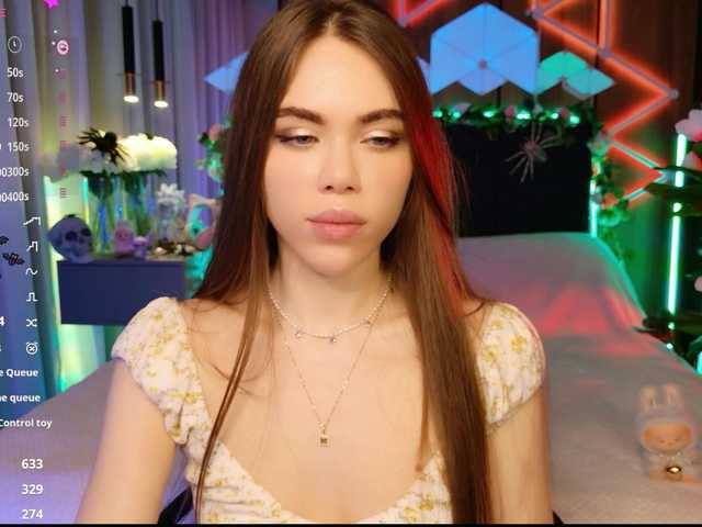 MimiForce from BongaCams