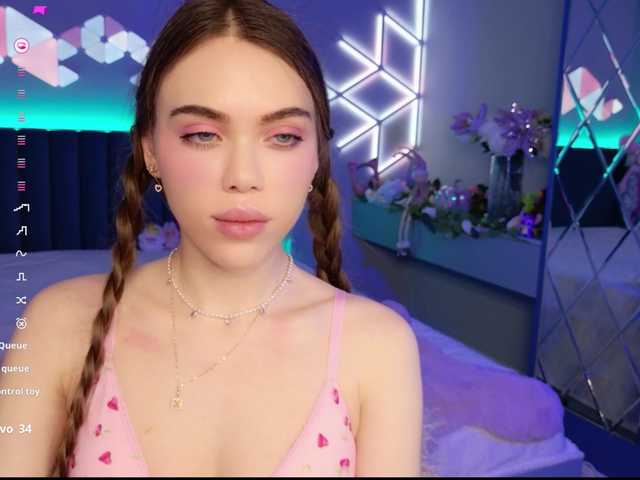 MimiForce's BongaCams show and profile