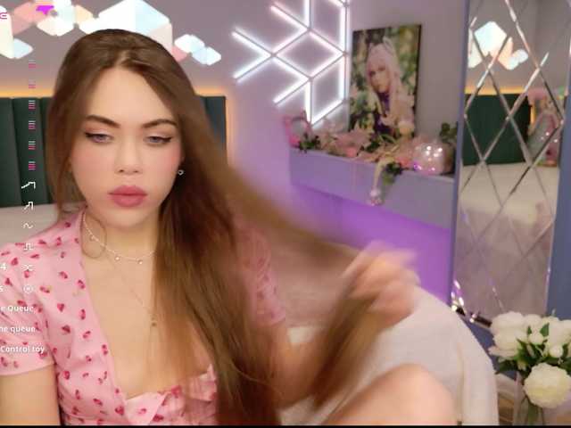 видео MimiForce