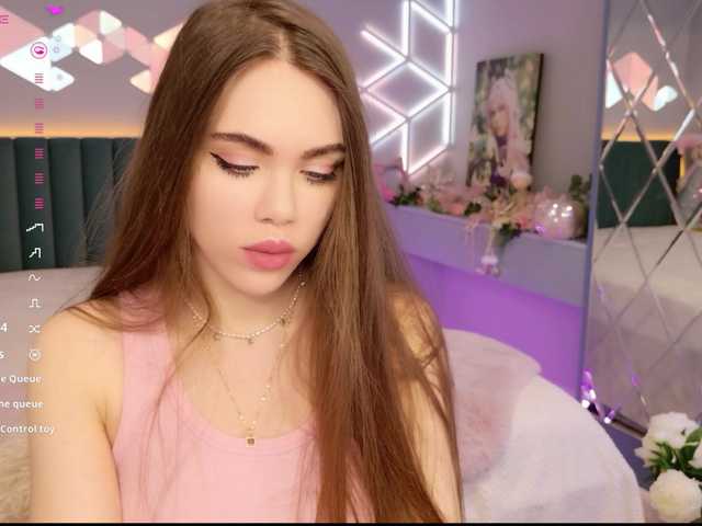 видео MimiForce