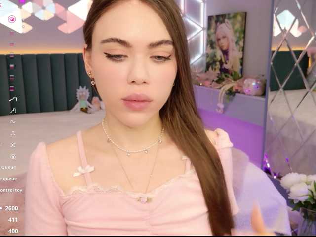 MimiForce's BongaCams show and profile