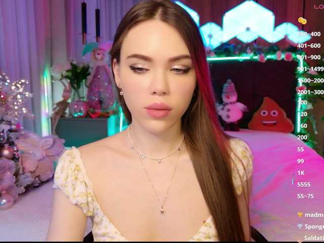 MimiForce's BongaCams show and profile