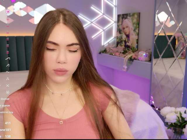 MimiForce's BongaCams show and profile