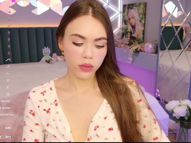 MimiForce's BongaCams show and profile