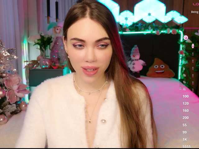 MimiForce's BongaCams show and profile