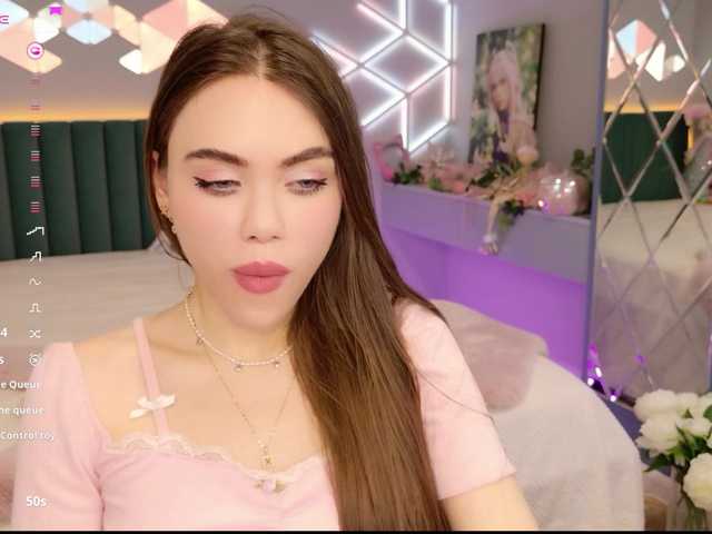 MimiForce's BongaCams show and profile