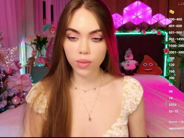 MimiForce's BongaCams show and profile