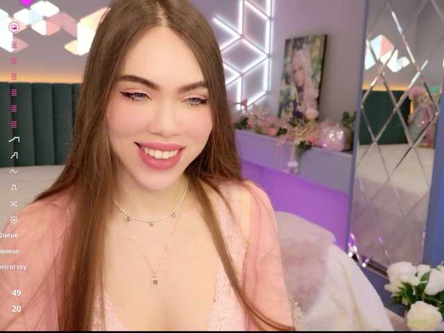 видео MimiForce