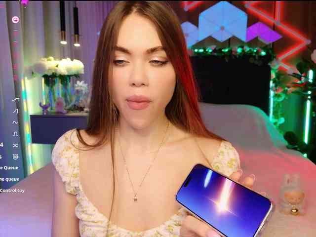 MimiForce Live Webcam on BongaCams