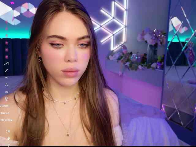 public webcam sex MimiForce