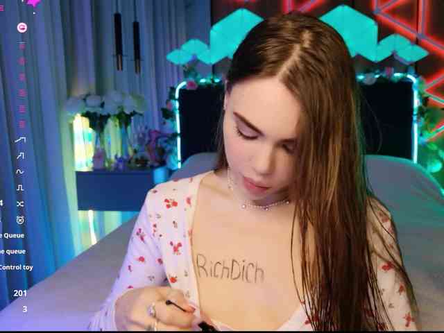 MimiForce Live Webcam on BongaCams