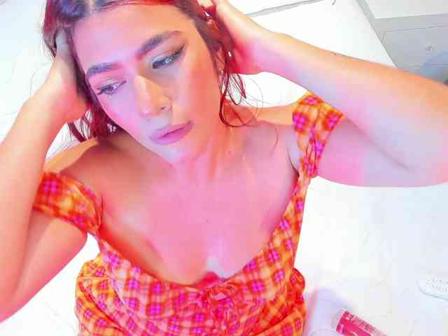 ManisshaStonn webcam