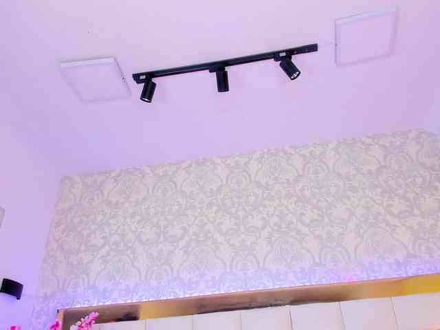 ManisshaStonn ManisshaStonn