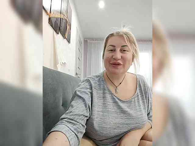 Vladlena55 webcam
