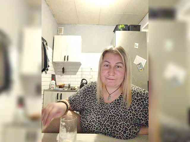 Vladlena55 webcam