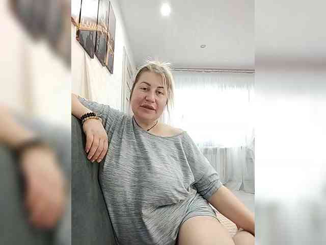 Vladlena55 webcam