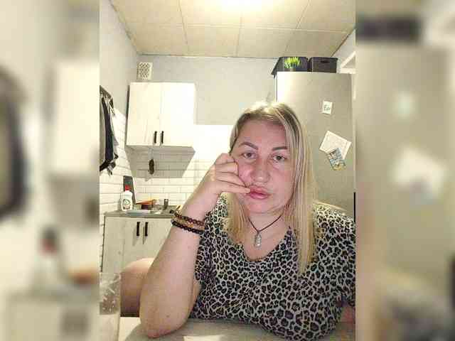 Vladlena55 webcam