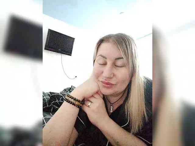 Vladlena55 webcam