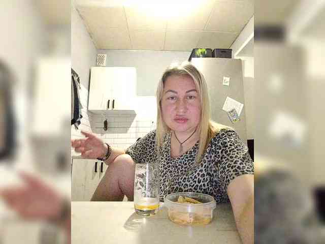 Vladlena55 webcam