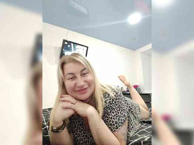 Vladlena55 webcam