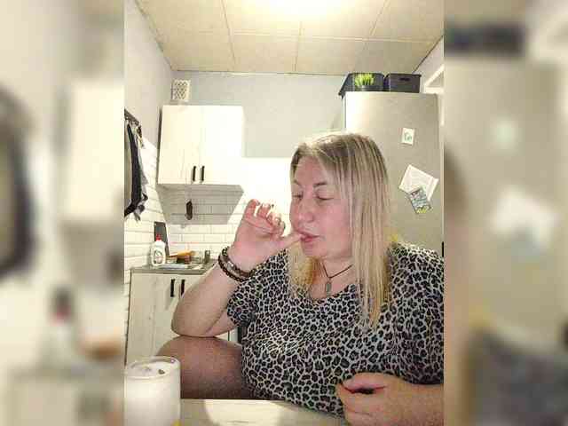 Vladlena55 webcam